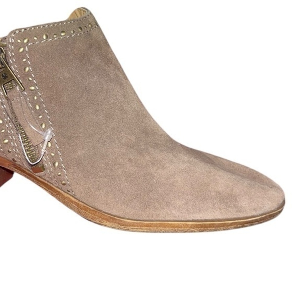 Lucky Brand Boots Womens 6.5 M Barough Ankle Booties Side Zip Heels Tan Suede